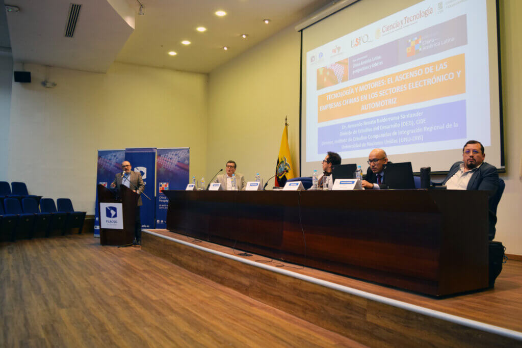 Tecnología de la información y las comunicacionesiones.