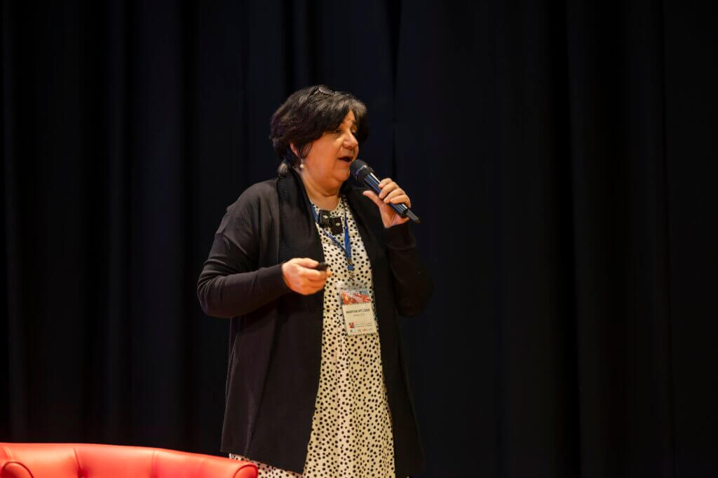 Panel 8 | Gobernanza, influencia y política