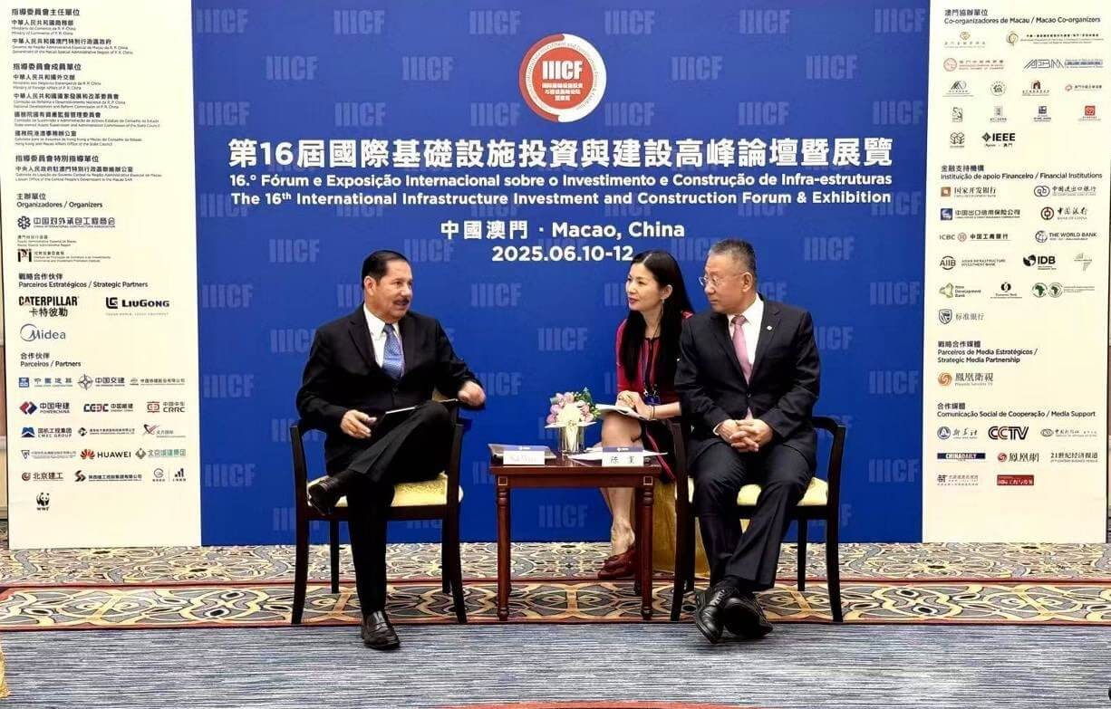 Ministro de Transporte e Infraestructura de Nicaragua asiste a foros en China