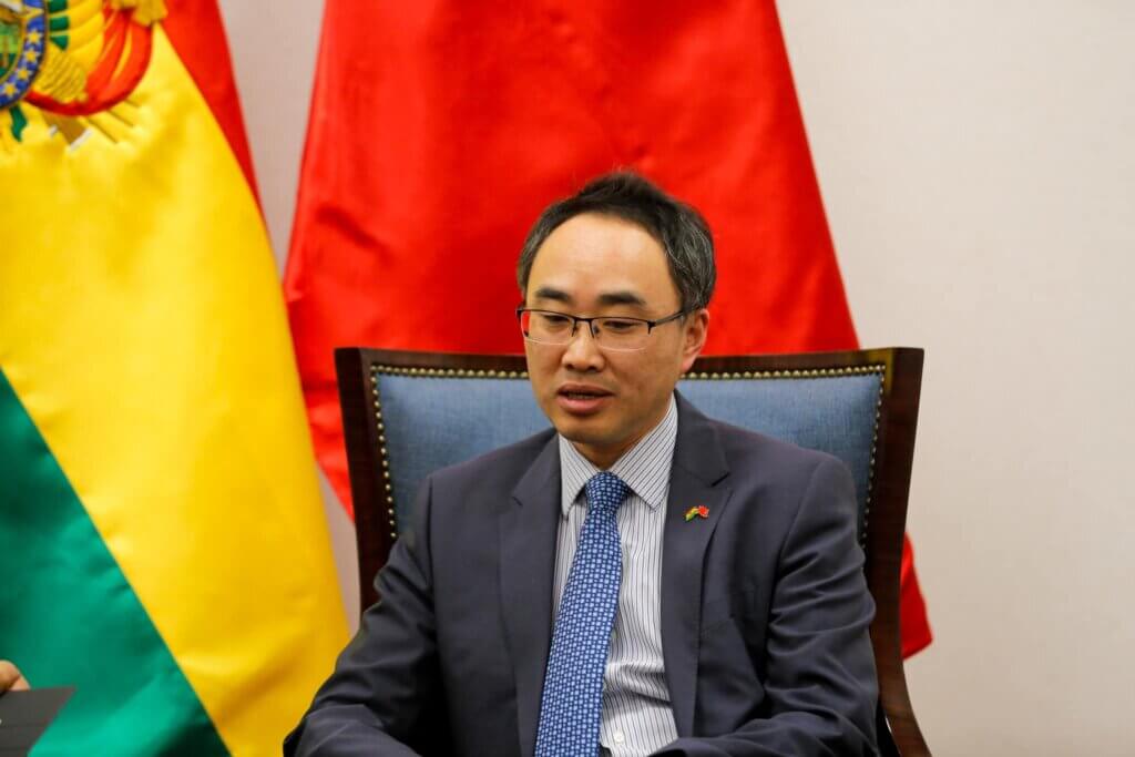 China reafirma interés en inversiones privadas en litio boliviano y respalda la soberanía del país