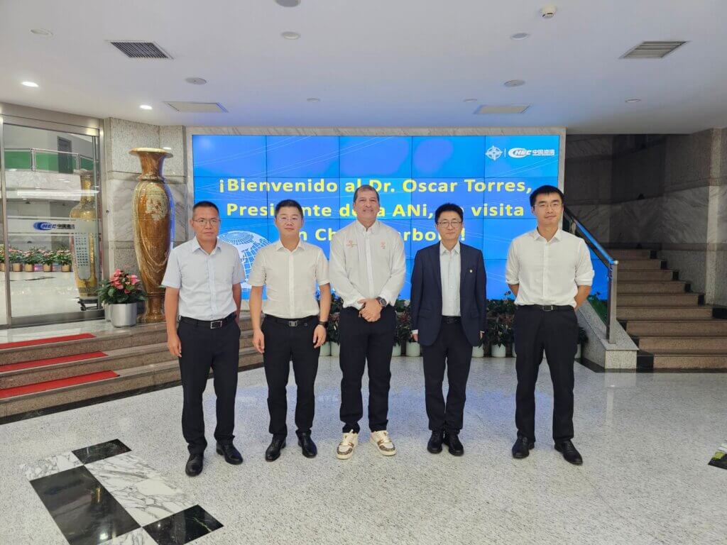 Agencia Nacional de Infraestructura de Colombia asiste a congreso en Beijing, China