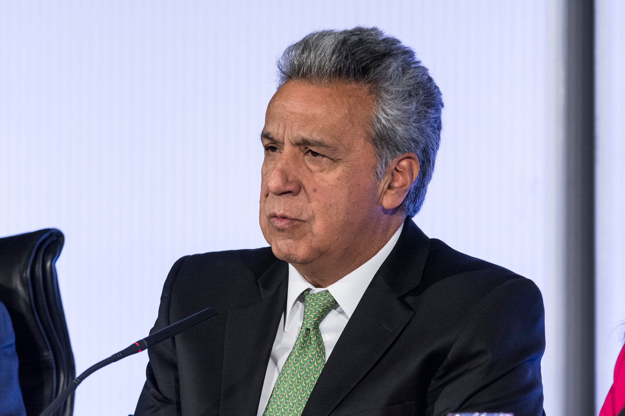 Fiscalía de Ecuador acusa a Lenín Moreno de sobornos en contrato con empresa china