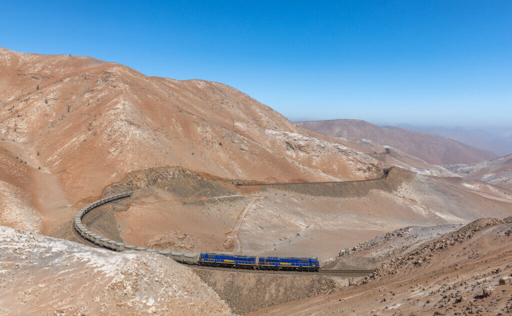 Zijin en Perú: 1,500 millones de dólares y una apuesta de largo plazo por el cobre
